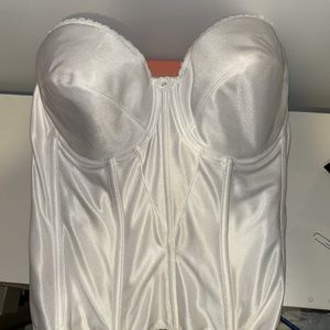 David’s bridal Shapeware corset size M minimize waist
